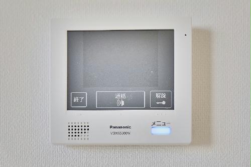 セキュリティ　モニター付きインターホン