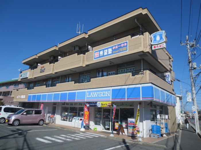 コンビニ　ローソン 綾瀬上土棚南店（コンビニ）まで572m