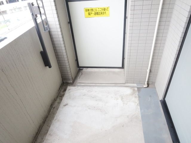 バルコニー