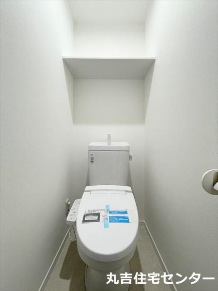 トイレ　※写真は同タイプの101号室