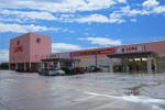 ショッピングセンター　ラ・ムー米子北店（ショッピングセンター）まで880m