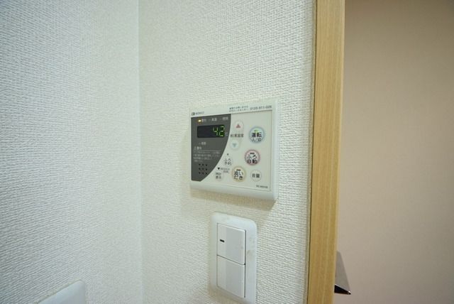 その他　★給湯リモコン★