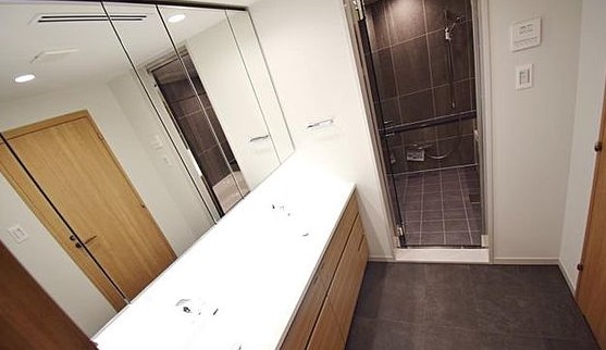 洗面設備　他部屋参考写真です。