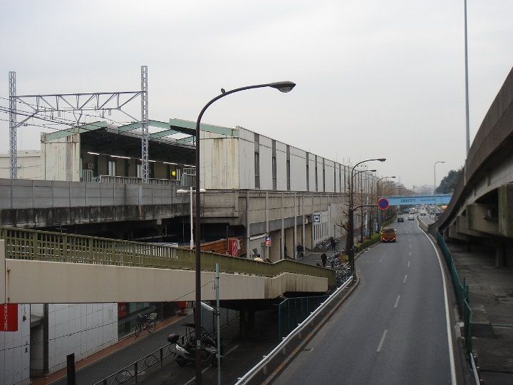 その他　西高島平駅(都営地下鉄 三田線)（その他）まで370m