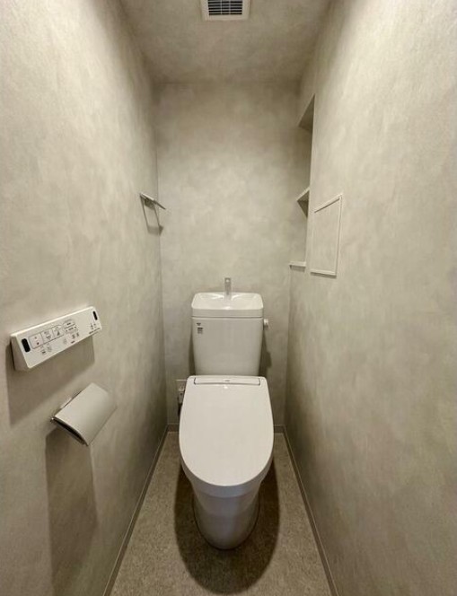 トイレ　他部屋参考写真です。
