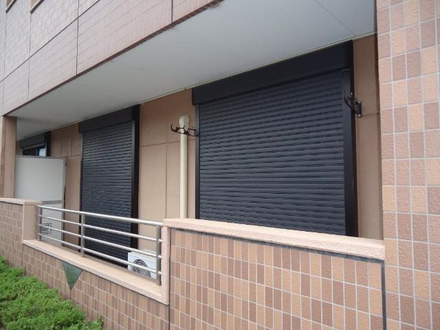 その他設備　窓シャッター