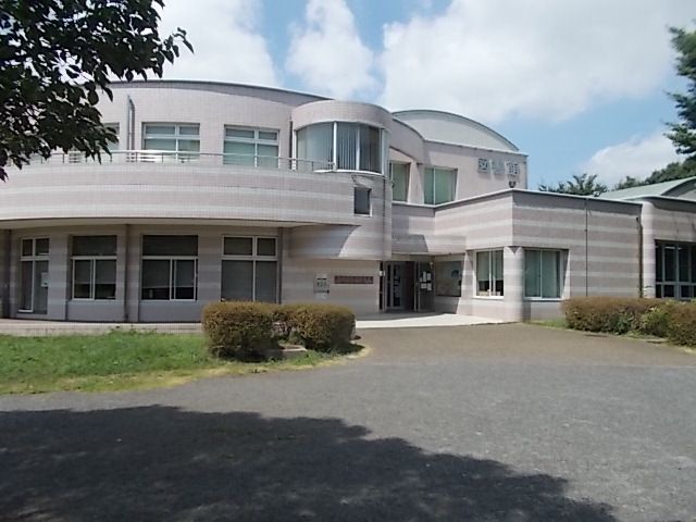 図書館　東部図書館（図書館）まで650m
