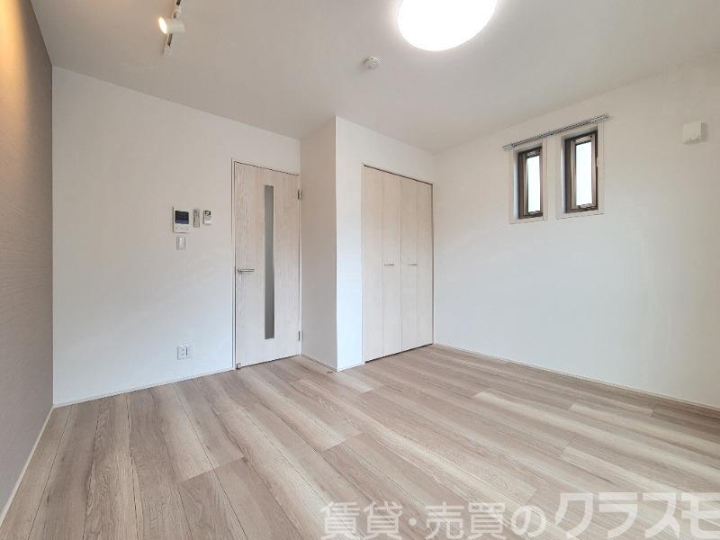 その他部屋・スペース　フローリングだからお掃除が楽♪