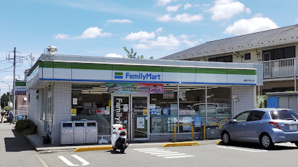 コンビニ　ファミリーマート練馬平和台店（コンビニ）まで157m
