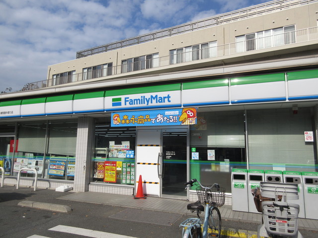 コンビニ　ファミリーマート（コンビニ）まで20m