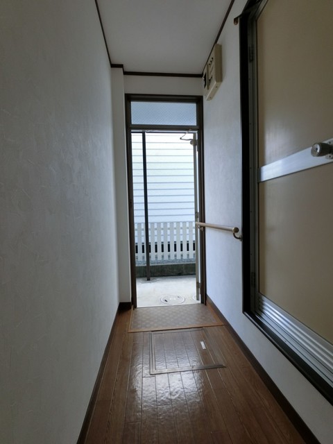その他　同タイプ別の部屋の写真です。現況優先
