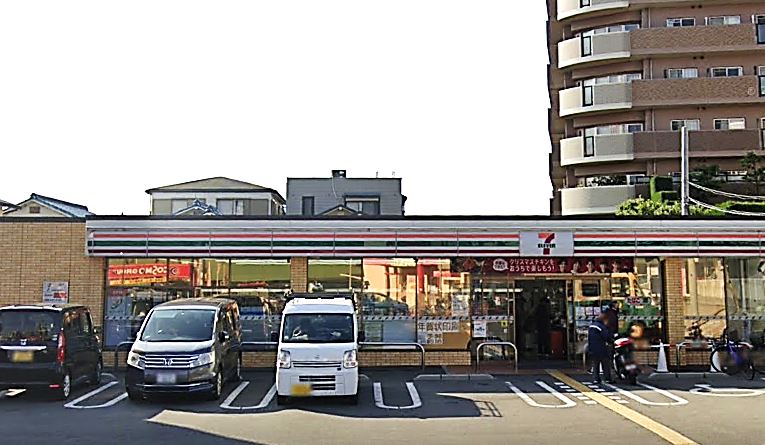 コンビニ　ファミリーマート 堺百舌鳥陵南町店（コンビニ）まで610m