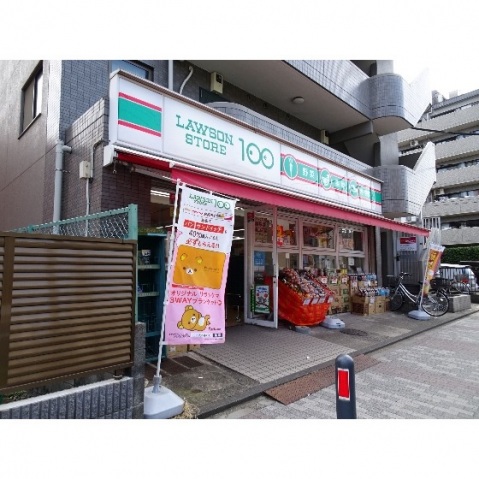 コンビニ　ファミリーマート（コンビニ）まで480m