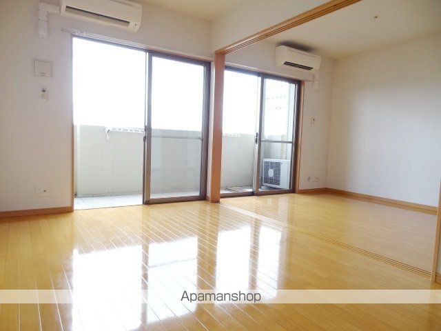 キルンズ高取の居間写真