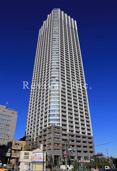 建物外観　地上５５階建て新宿シンボルタワーマンション
