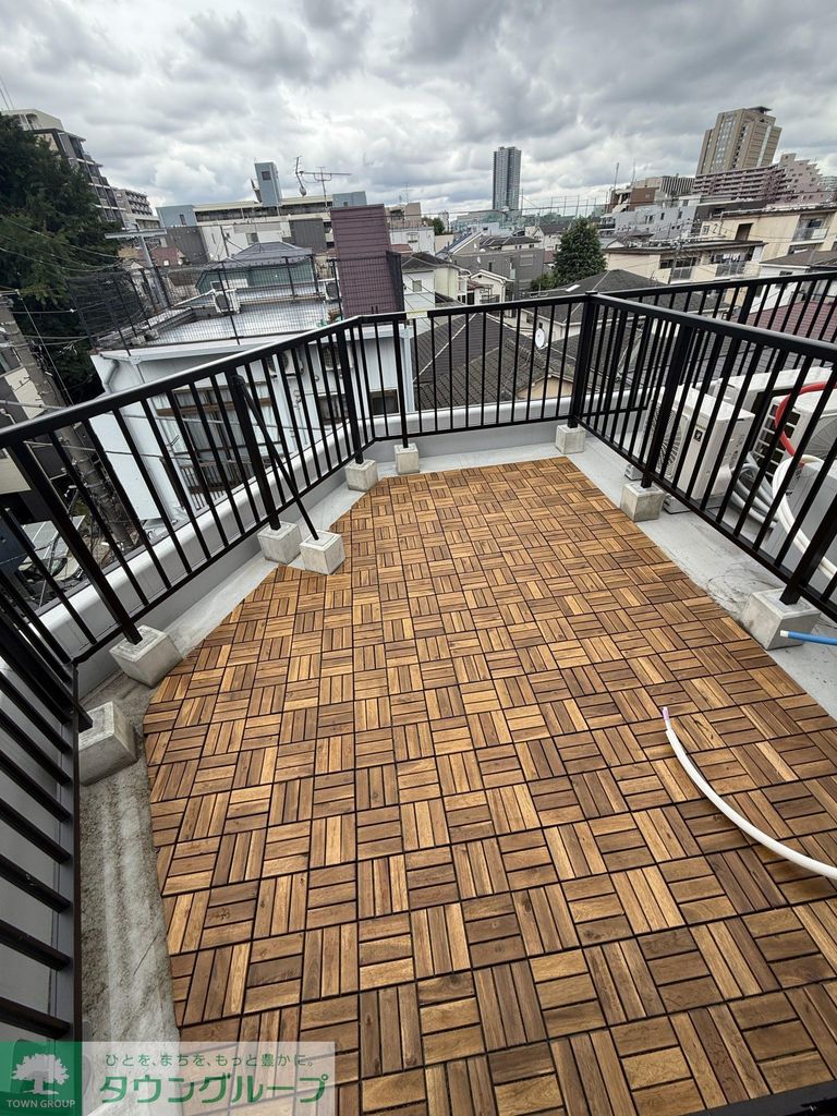 バルコニー　庭