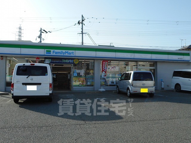 コンビニ　ファミリーマート　神戸枝吉（コンビニ）まで859m