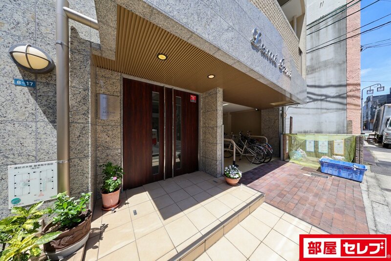 LEXCEED izumiの外観写真