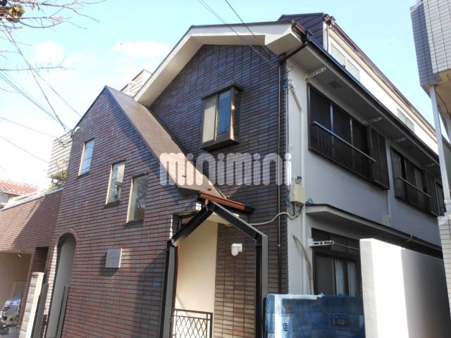 建物外観　公園隣♪閑静な住宅街で住環境良好♪
