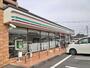 コンビニ　セブン-イレブン稲吉東店（コンビニ）まで320m