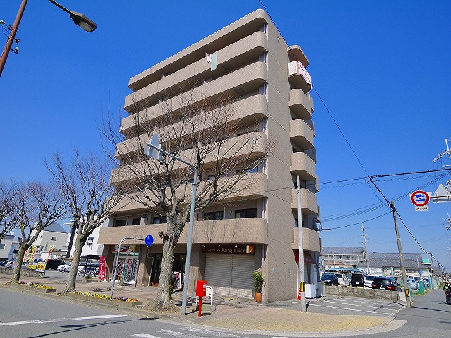 建物外観　きれいな外観です