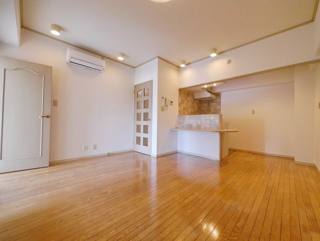 居室・リビング　※別部屋同間取り参考写真※