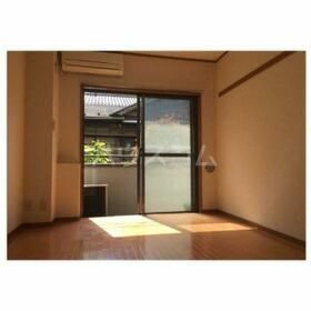 ハイツ桐原の居間写真