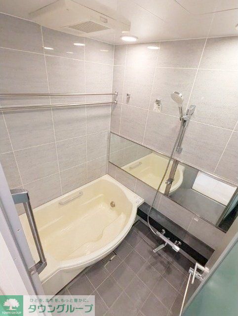バス・シャワールーム　お問合せは(株)タウンハウジング赤坂店へ【03-5563-…