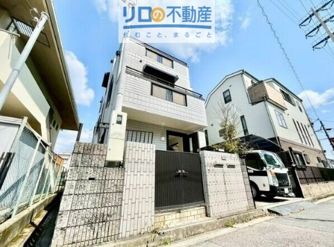 伊丹市安堂寺町戸建の外観写真