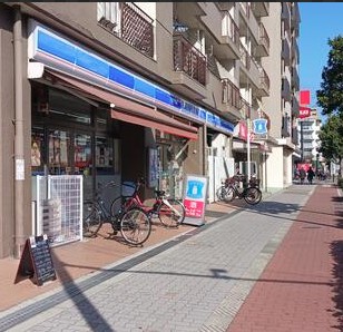 コンビニ　ローソン 東住吉湯里二丁目店（コンビニ）まで505m