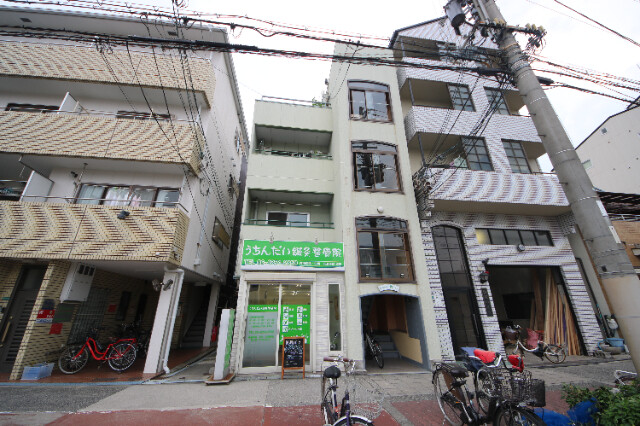 マンション君の外観写真