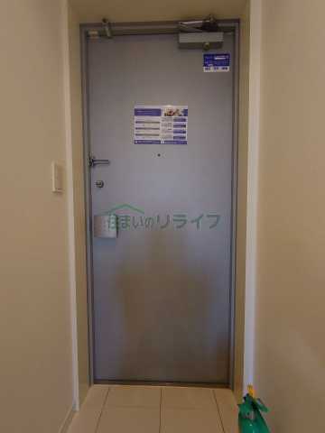 玄関　レジディア目白II