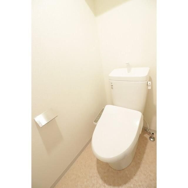トイレ　清潔感のあるトイレです