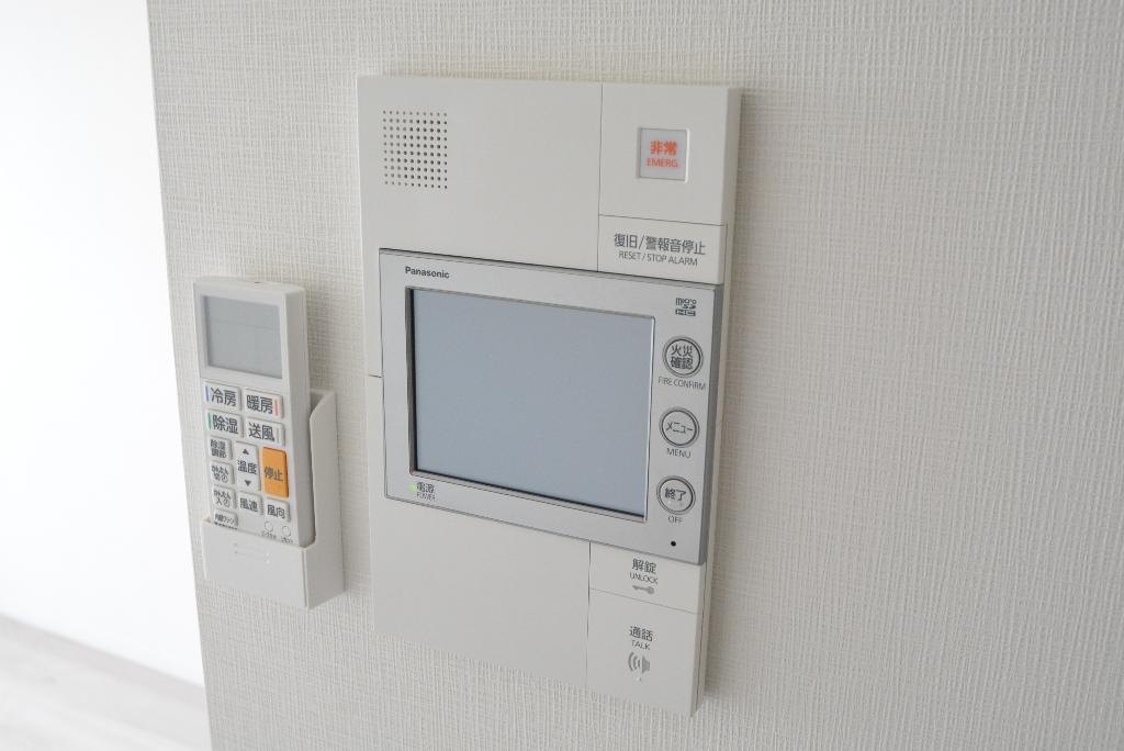 セキュリティ　カメラ付インターホン