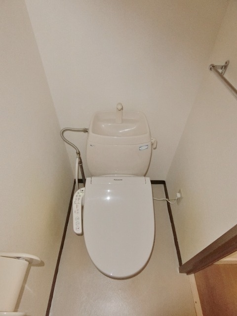 トイレ　図面と現状に相違がある場合には現状を優先