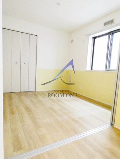 居室・リビング　洋室のお部屋です。