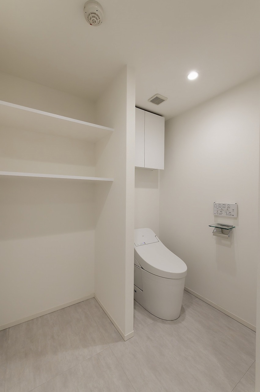 エスセナーリオ市谷薬王寺のトイレ写真