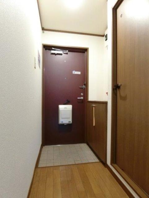 玄関　図面と現状に相違がある場合には現状を優先