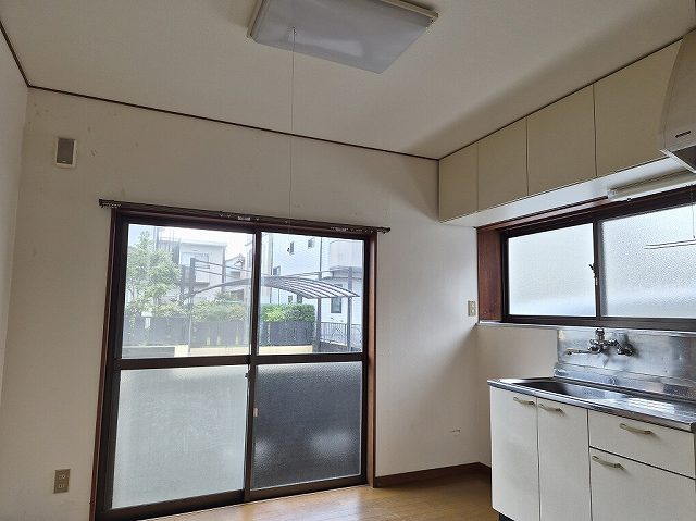 小和田借家のキッチン写真