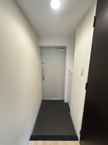 カーサ セレーネの玄関写真