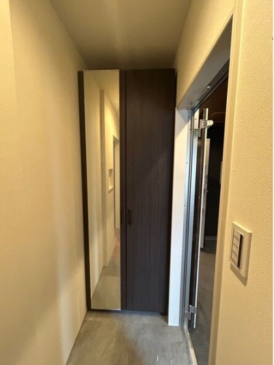 玄関　※参考画像