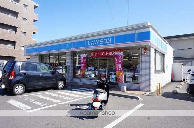 コンビニ　ローソン（コンビニ）まで784m