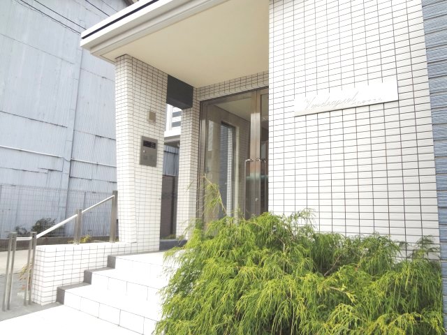 地下鉄桜通線 吹上駅 徒歩3分 6階建 築17年の外観写真