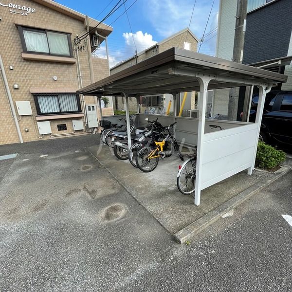 クラージュの外観写真