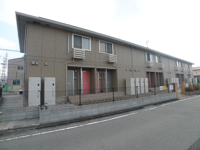 建物外観　綺麗な外観です！