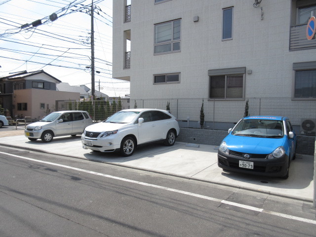 駐車場　★敷地内駐車場★