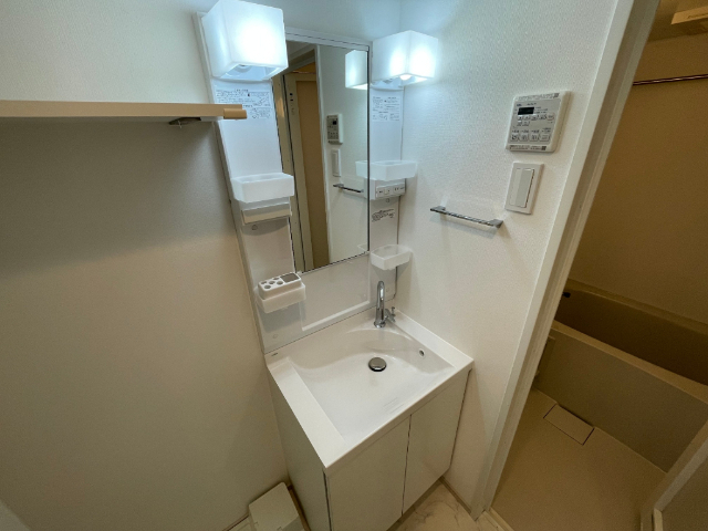 洗面設備　別部屋参考写真
