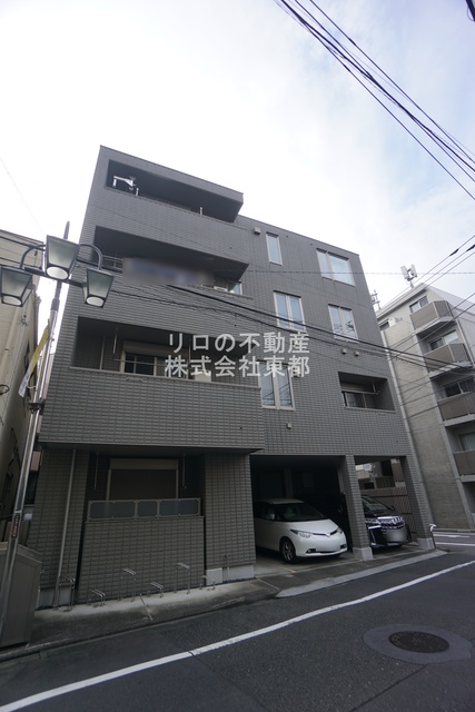 建物外観　周辺は閑静な住宅街ですので落ち着いた住環境です！
