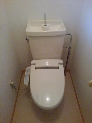 トイレ　トイレもきれいです
