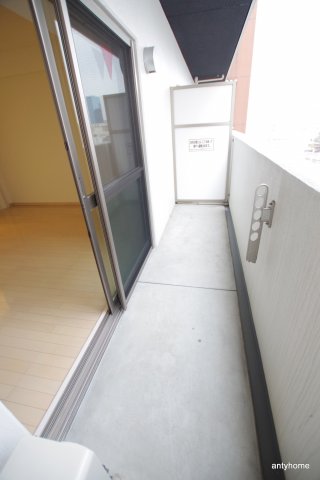 地下鉄谷町線 南森町駅 徒歩9分 11階建 築18年の内装写真